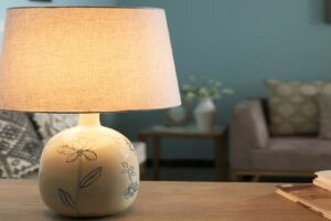 Reasons to choose table lamps for your home