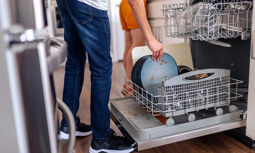 Why Your Dishwasher Isn’t Cleaning Properly and How to Fix It