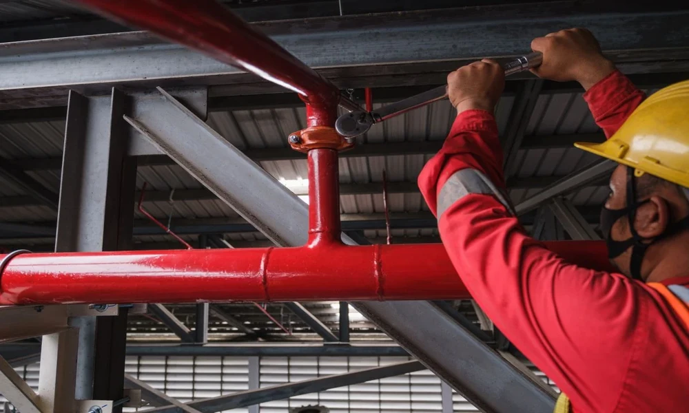 Client Communication Standards Worth Requiring From a Fire Watch Guard Company
